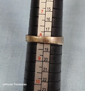 p262- Native American Navajo sterling silver ring. turquoise stone inlay - Image 4