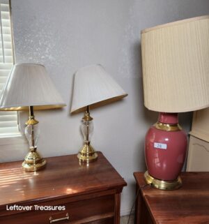 q28- 3 Table Lamps