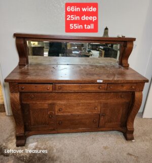 q34- Original 20th-century tiger oak sideboard