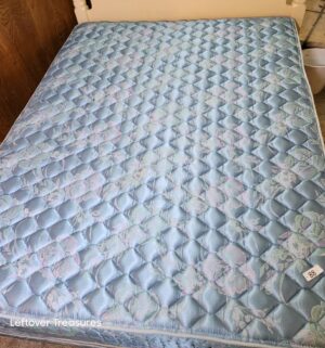 q88- Queen Mattress, Frame, Boxspring