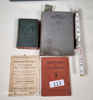 q113- antique books 1902 bible