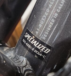 o271- Specialized Sirrus X Bicycle with all tools and accessories - Image 2