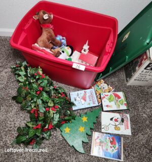 r26- large tote w/ holiday items, movies