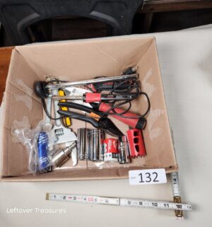 r132- sockets, tools