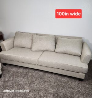 r175- 2 Piece Sofa & Loveseat Set w/ Throw Pillows. Very Clean. Smoke Free/Pet Free Home. 1 Very Small hole seen in cushion - Image 3
