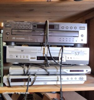 s57- Stereo equipment. All power on