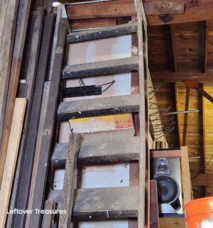 s125- 12 foot metal staircase
