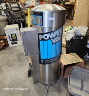 s129- coin op power vac from nearby closed car wash