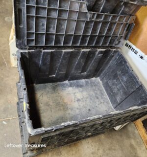 s133- General Motors (GM) parts totes - Image 3