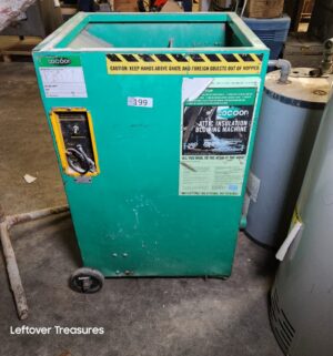 s199- Cocoon Attic Insulation Blowing Machine