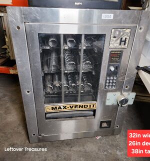 s204- D/H Vending MAX-VEND II from nearby car wash