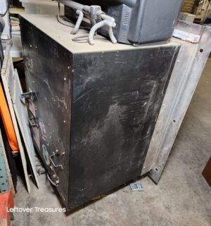 s204- D/H Vending MAX-VEND II from nearby car wash - Image 3