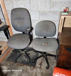 s218- office chairs