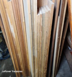 s275- great lot of smooth, rough wood - Image 3