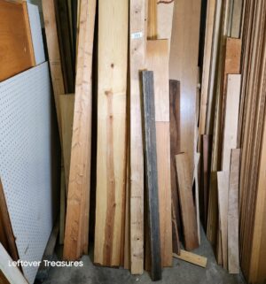 s281- 2x4, 2x6 wood. 4ft to 12ft