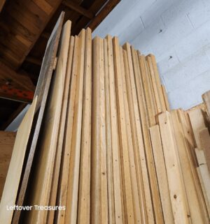 s282- 2 stacks of wood - Image 4