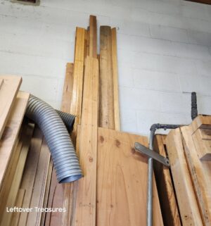 s285- 2 stacks of wood. Counter tops. 20in wide to 8ft long - Image 4