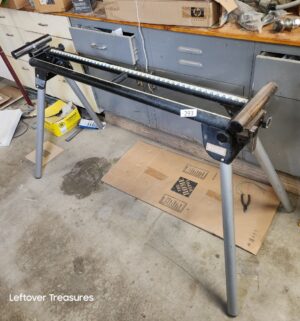 s293- Ryobi Miter Saw fold up stand