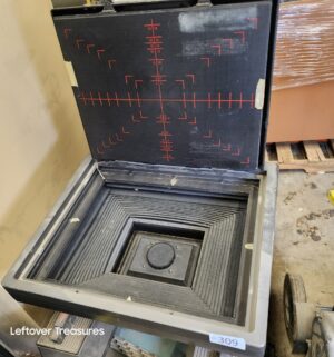 s309- NuArc Vertical Vic VV-1418 repro camera. - Image 3