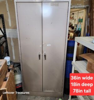 s344- Steel Cabinet with 1 shelf