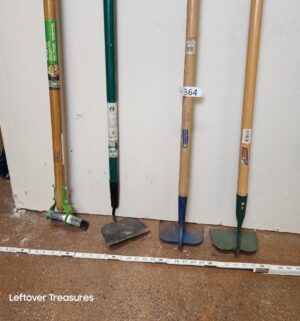 s364- garden hoes