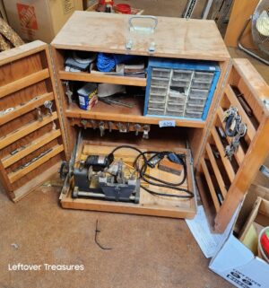 s429- keymakers cabinet