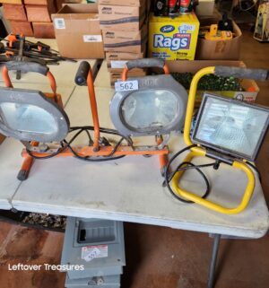 s562- shop flood lights. Powers on