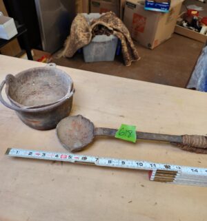 s618- cast iron smelting tools