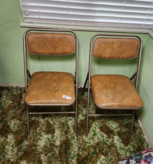 t4- Mid century folding chairs