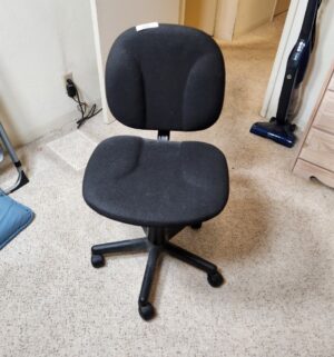 t10- Adjustable office chair