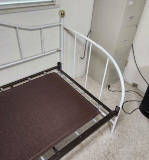 t15- Day Bed Frame. No Mattress. Buyer to bring tools to take apart - Image 4