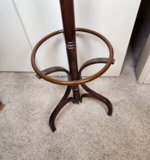 t27- vintage Thonet style bentwood coat rack - Image 3