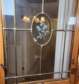 t62- Vintage Oak Two Piece China Hutch w/ Lead Glass - Image 5