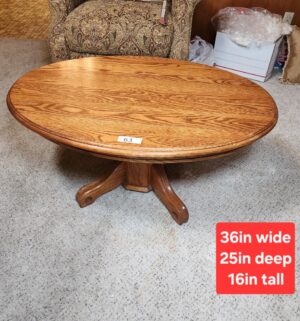 t63- vintage oak round pedestal table