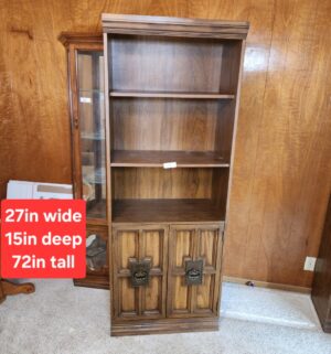 t65- Vintage Bookcase w/ Cabinet