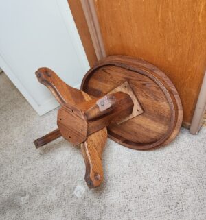 t71- vintage oak pedestal table - Image 3