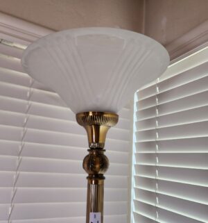 t75- Two Light Lamp w/ dimmer. Glass Shades - Image 3