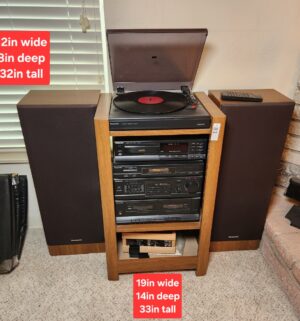 t81- Panasonic Stereo System. Cassette and Record Player Tested/works. CD player not tested