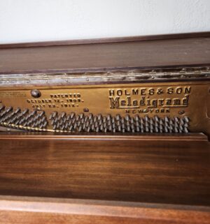 t84- Melodigrand Upright Piano w/ bench. Buyer to bring assistance to move. Moving equipment available to use. - Image 5