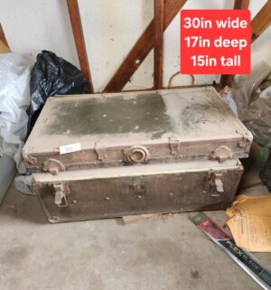 t96- vintage trunk w/ contents
