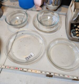 t163- glass dishes