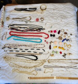 t166- Vintage Costume jewelry collection
