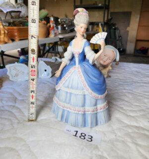 t183- Lenox Governors Garden Party fine porcelain figurine