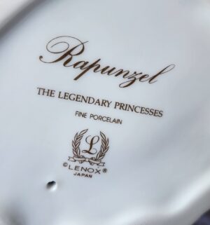 t185- Lenox The Legendary Princesses Rapunzel - Image 4