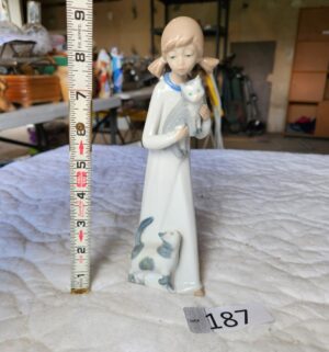 t187- vintage Casades porcelain figurine from Spain depicting a girl with cats