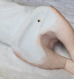 t189- 1920s German bisque porcelain piano baby - Image 3