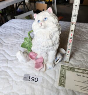 t190- Franklin Mint Porcelain White Persian Cat Figurine titled Michelle