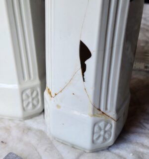 t196- oil and vinegar cruets from Czechoslovakia. 1 is damaged - Image 3