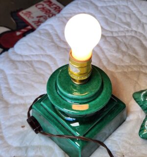 t211- vintage ceramic illuminated Christmas tree. Damaged seen, pictured - Image 6