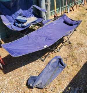 u12- Fold Up Camping Cot. Good Shape w/ bag